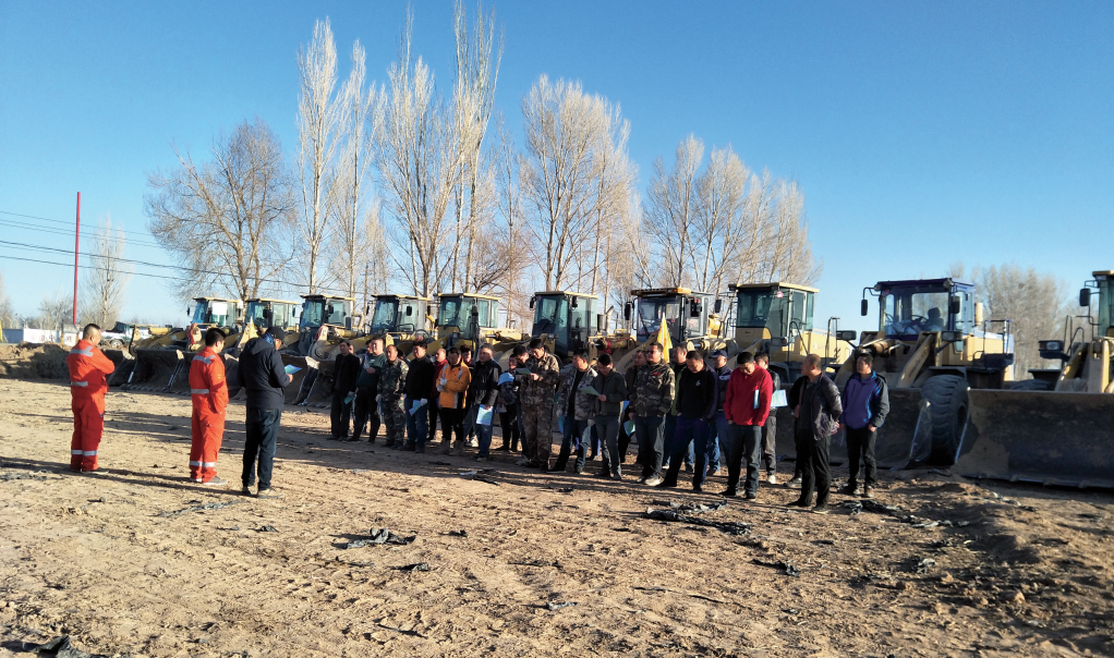 �ڹܵ��Ϸ���(d��ng)�ô��͙Cеƽ�������Ƿ���Ҫ�k����Ո���m