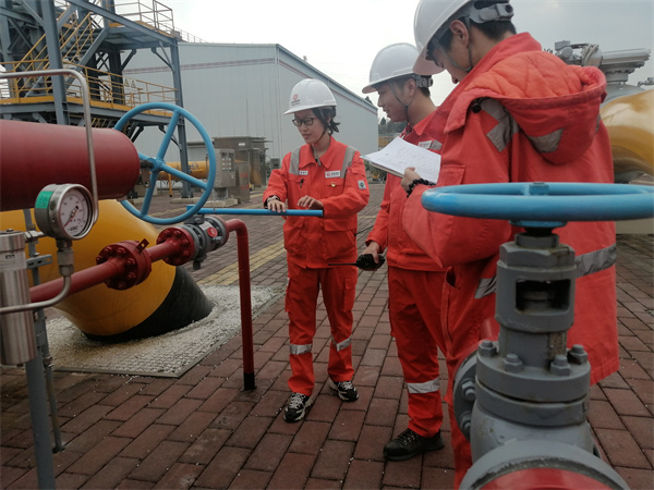 ��Ȼ���(ch��ng)վ��λ�Cϵ�y�󾯃�(y��u)���ּ�����